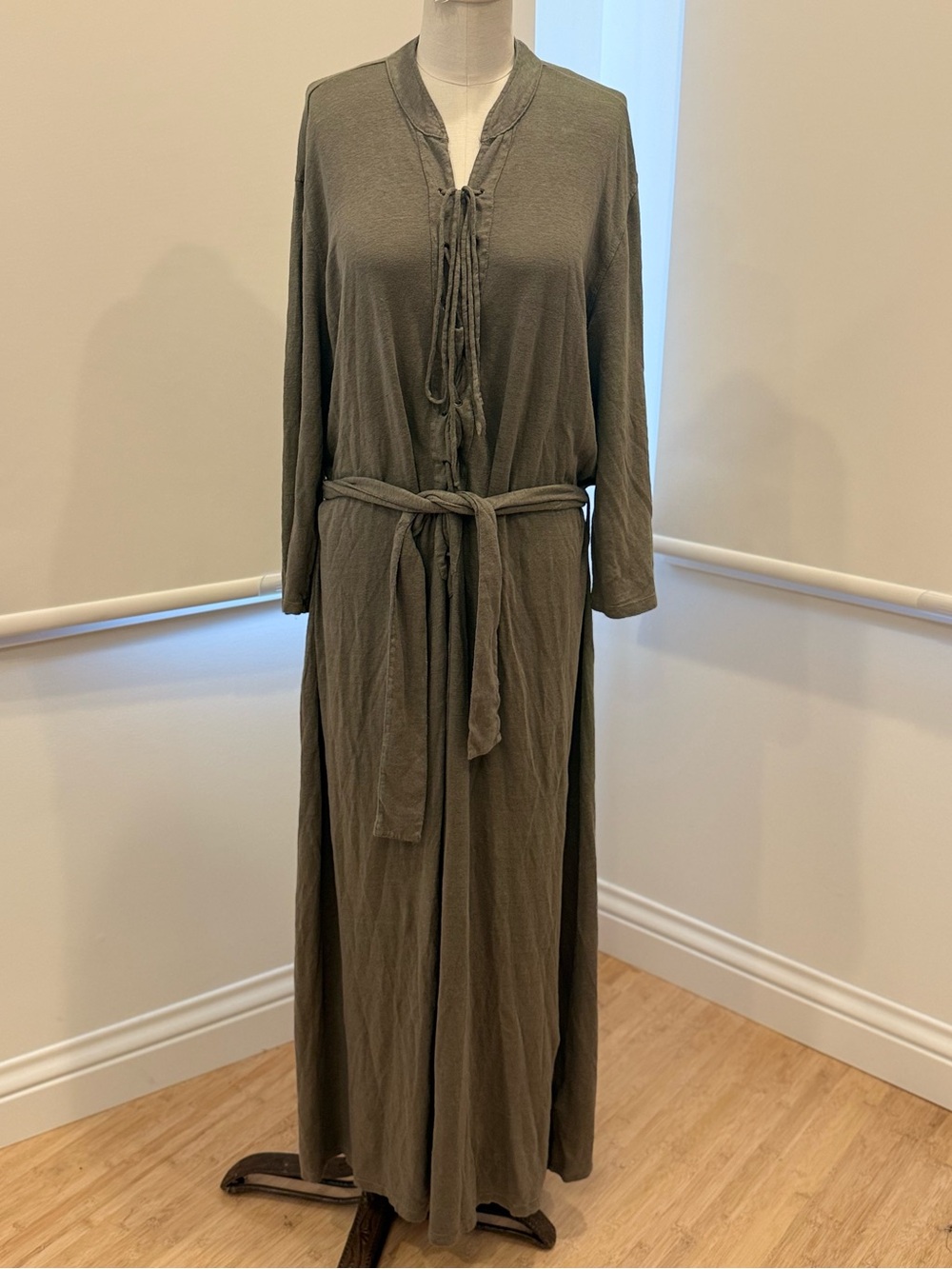 Majestic Filatures Lace Front Dress - Militaire
